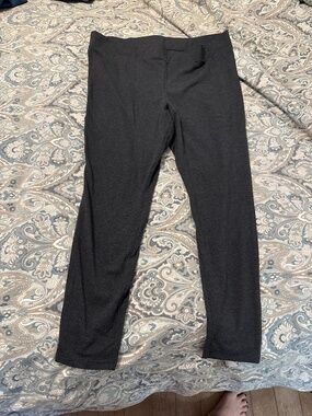 Hue Leggings Charcoal Gray